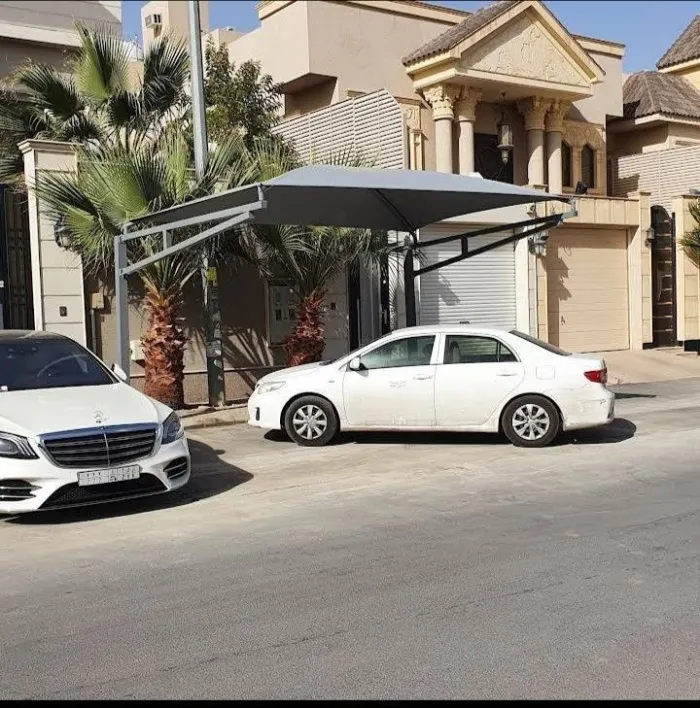 أفضل مظلة سيارات في حي الوزيرية بجدة: دليل اختيار الخامات والتصميم الأمثل.